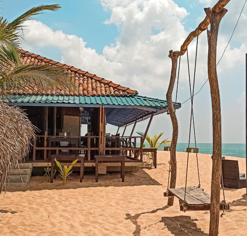 Lagoon Paradise Beach Resort Tangalle Dış mekan fotoğraf