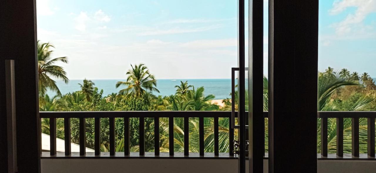 Lagoon Paradise Beach Resort Tangalle Dış mekan fotoğraf