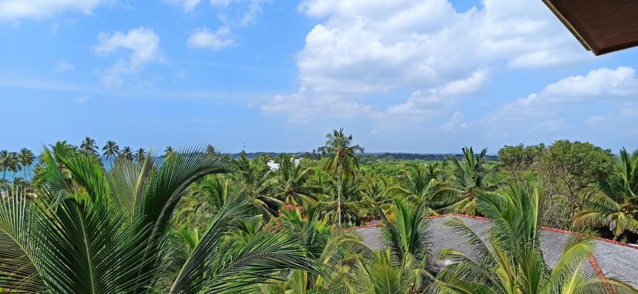 Lagoon Paradise Beach Resort Tangalle Dış mekan fotoğraf