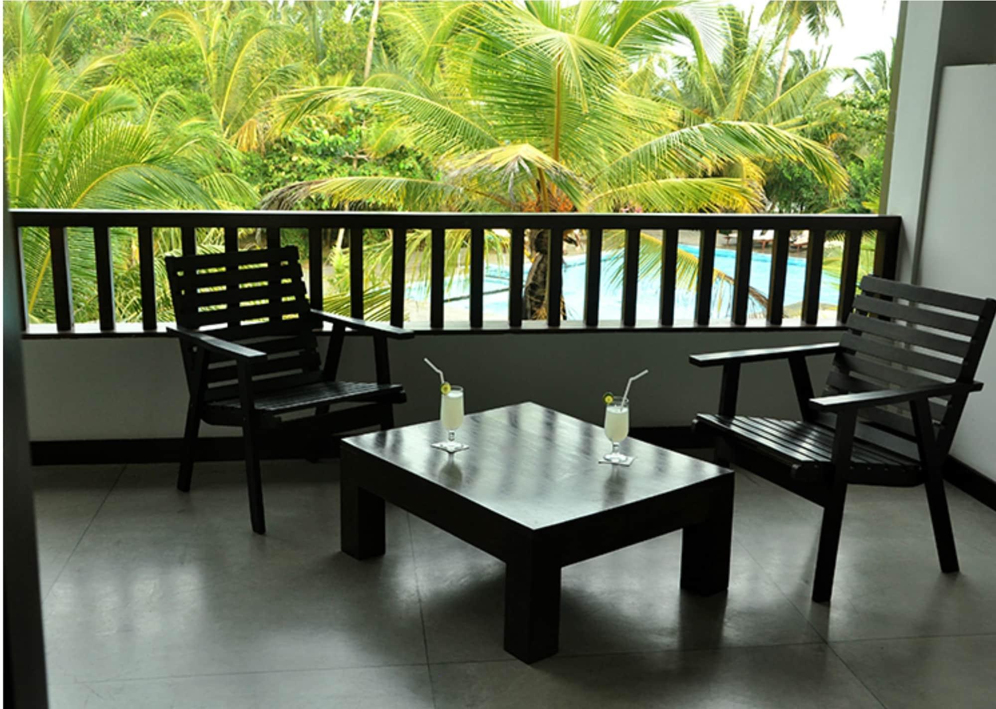 Lagoon Paradise Beach Resort Tangalle Dış mekan fotoğraf