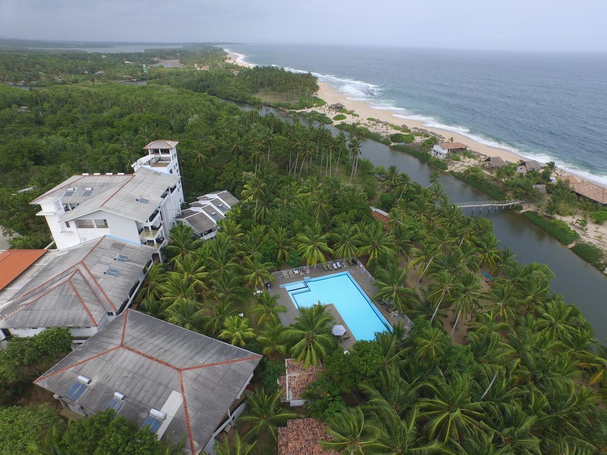 Lagoon Paradise Beach Resort Tangalle Dış mekan fotoğraf